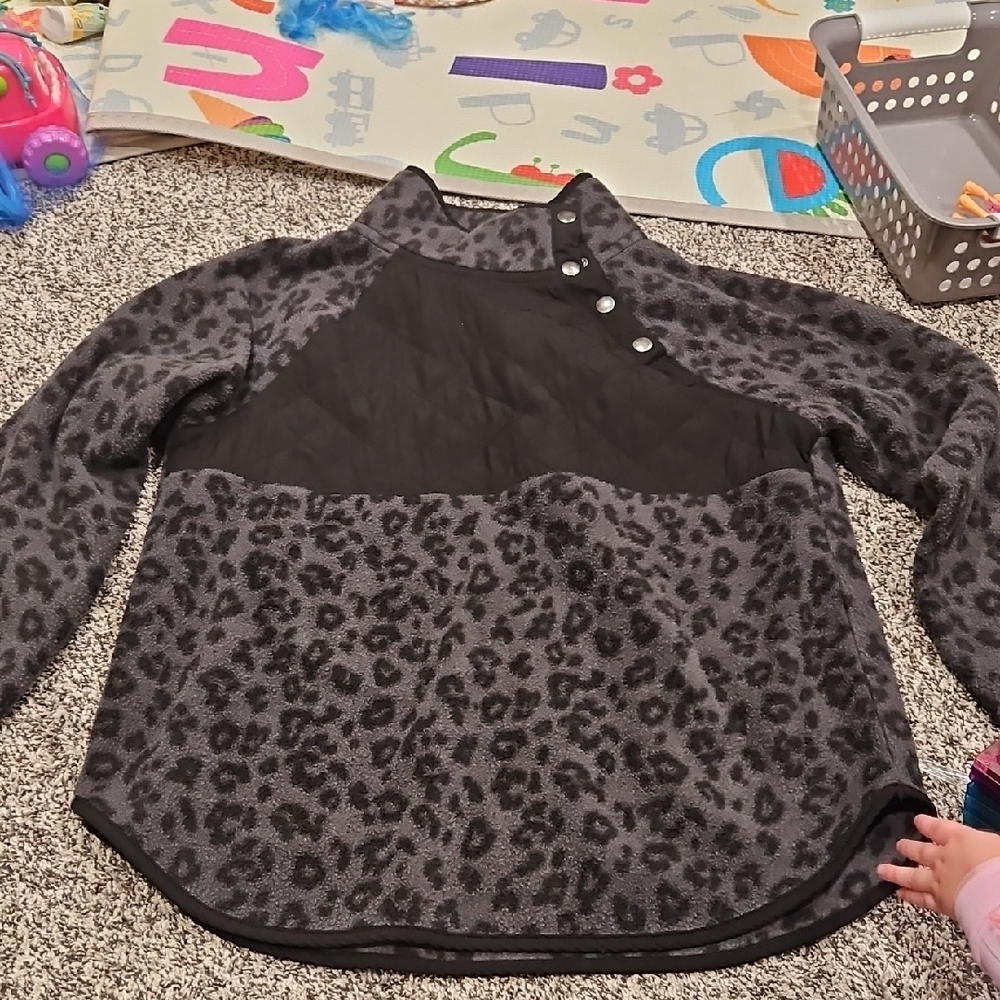 Womens Size Small Leopard print j crew